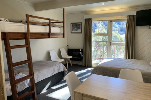 Tyrola 4 - Phillip Island Accommodation 7