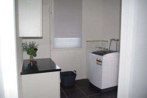 Lake Tyrrell Accommodation Sea Lake - Phillip Island Accommodation 3
