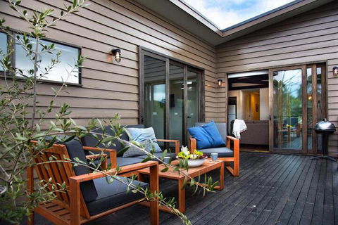 Halcyon - Phillip Island Accommodation 2