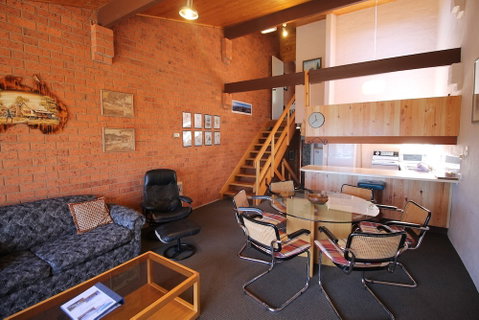 Snowbird 1 - Jindabyne Townhouse - Phillip Island Accommodation 1