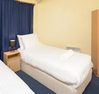 Leo's Cottage - Phillip Island Accommodation