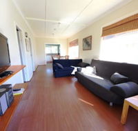 Frog Hollow at Hat Head - Phillip Island Accommodation