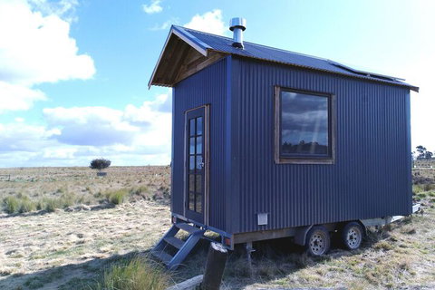Altitude Tiny House Experience - Phillip Island Accommodation 1