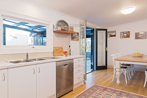 The Other House - Phillip Island Accommodation 3