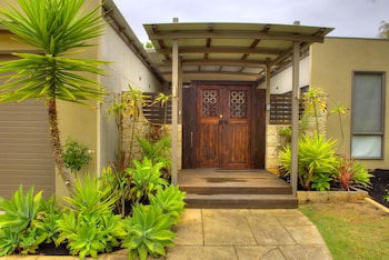 Serenity Shores - Phillip Island Accommodation 0