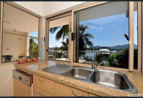 Poinciana Terraces - Phillip Island Accommodation 2
