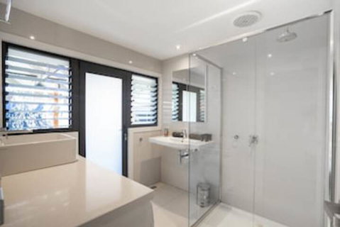 Lux On Main - Phillip Island Accommodation 1