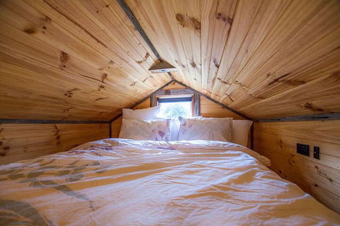 Double Oaks Tiny House - Phillip Island Accommodation 7