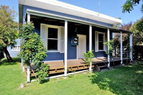 MY Fair Lady External Bathroom PET Friendly - Phillip Island Accommodation 0