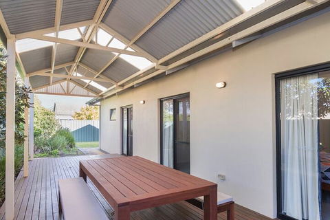 Footsteps From The Bay - Phillip Island Accommodation 7