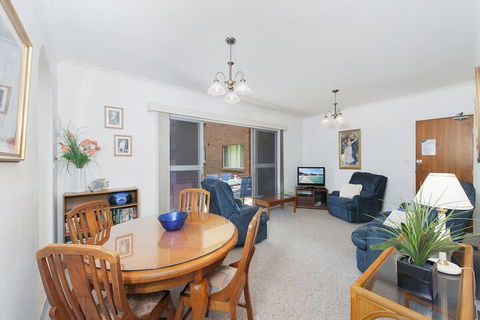 Andana Unit 1 / 12 Gretel Close - Phillip Island Accommodation 4