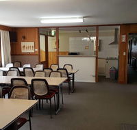 Cool Mountain Lodge - Phillip Island Accommodation