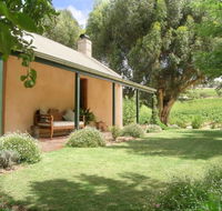 Seppeltsfield Vineyard Cottage - Phillip Island Accommodation
