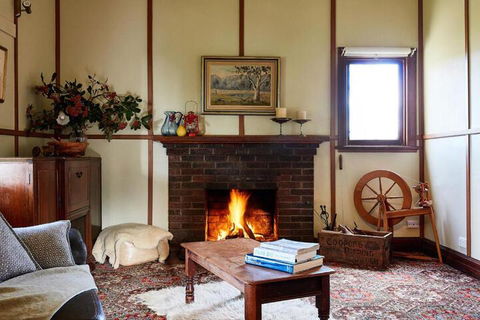 Tarndwarncoort Farmers Cottage - Phillip Island Accommodation 7