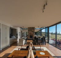 Dragonfly Lodge - Phillip Island Accommodation