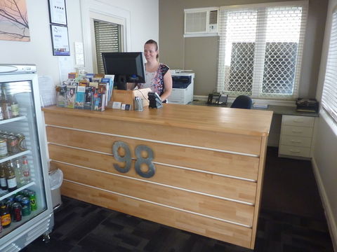 Motel 98 - Phillip Island Accommodation 2