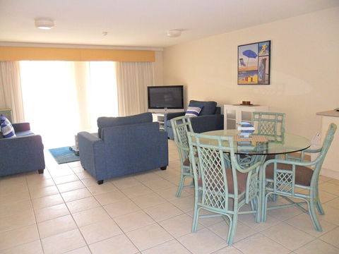 Nelson Bay Breeze Holiday Apartments - Phillip Island Accommodation 6
