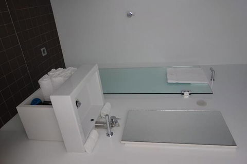 Avalon Coastal Retreat - Phillip Island Accommodation 6