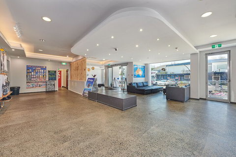 Nomads Byron Bay Hostel - Phillip Island Accommodation 2