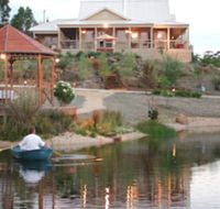 Blue Cliffs Retreat - Phillip Island Accommodation