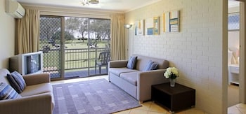 Main Beach Apartments - Phillip Island Accommodation 1