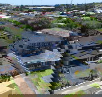 Birchwood on the River - Phillip Island Accommodation