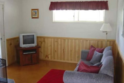 Goomburra Forest Retreat - Phillip Island Accommodation 2