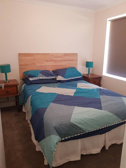 Towncrackers Guest House - Phillip Island Accommodation 1