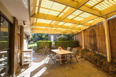 Alice Wonderland In 4 Beds House - Phillip Island Accommodation 2