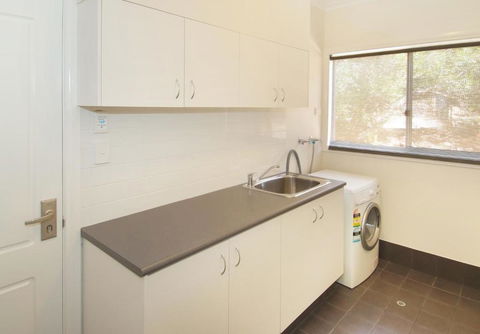 Kestral Ashore - Phillip Island Accommodation 1