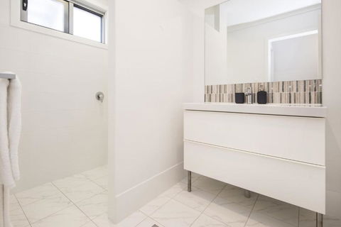 Bay View Retreat - Phillip Island Accommodation 3