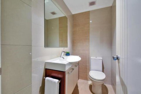 Oceana Darwin Central Oceanfront 3 Bedroom 2 Lounge Room Pool Gym Tennis Court Sleeps 9 - Phillip Island Accommodation 5