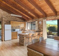 75 River Rd Tabourie Hideaway - Phillip Island Accommodation