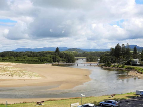 The Rotunda At Gerroa Pet Friendly Beachfront - Phillip Island Accommodation 6
