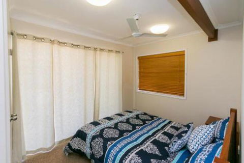 The Sun & The Sea In Hervey Bay - Phillip Island Accommodation 3