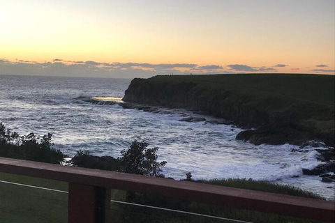 Absolute Oceanfront Cottage - Phillip Island Accommodation 7