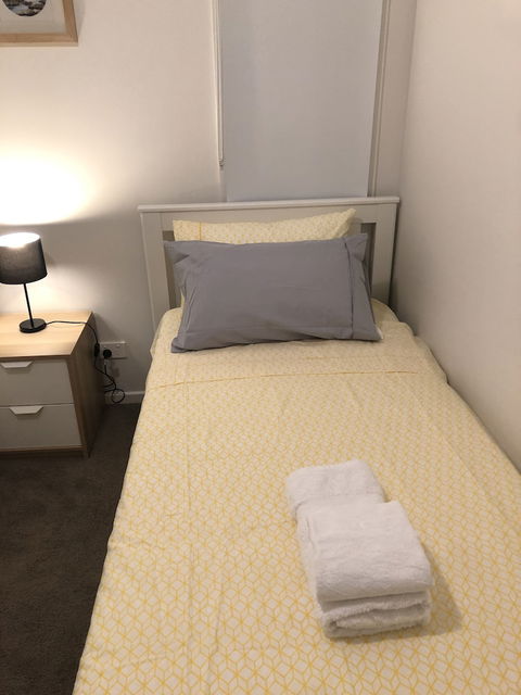 Apple House Tarneit North - Phillip Island Accommodation 1