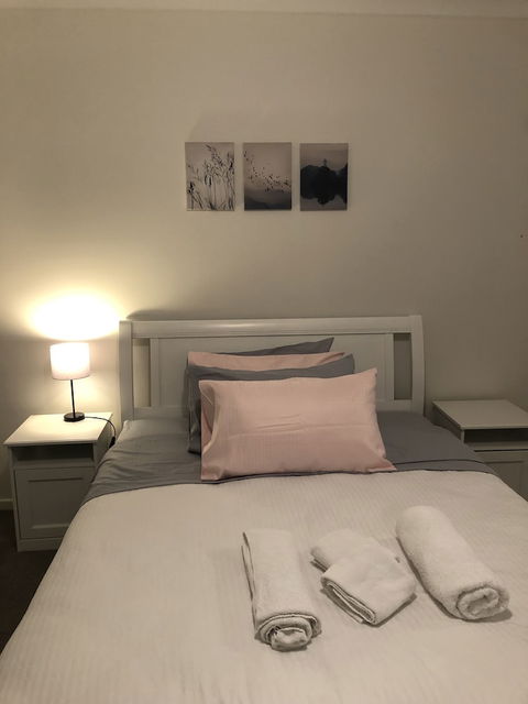 Apple House Tarneit North - Phillip Island Accommodation 2