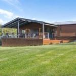 Rosella House Robertson A Tranquil Highlands Escape - Phillip Island Accommodation 1