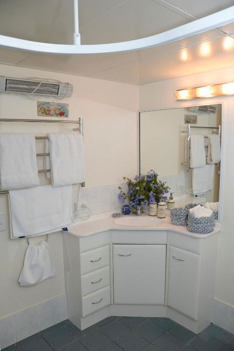 Mossman On The Hill - Phillip Island Accommodation 6