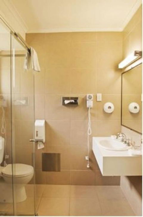 Classic Twin Bed Room 1 In Oakleigh - Phillip Island Accommodation 4