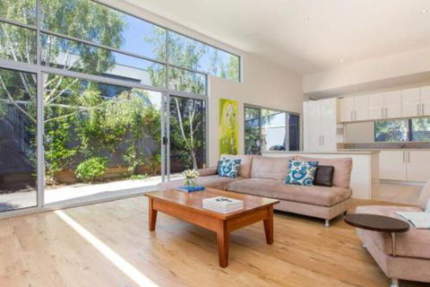 PALM COURT RETREAT MORNINGTON - Phillip Island Accommodation 5