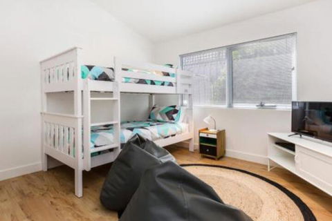 PALM COURT RETREAT MORNINGTON - Phillip Island Accommodation 3