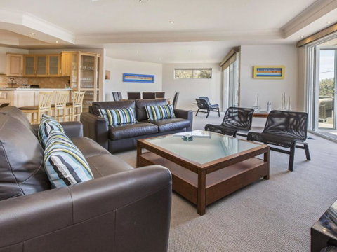 SEA GRANGE MORNINGTON - Phillip Island Accommodation 4