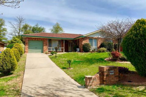 Tidy Home In A Leafy Suburb Great Location - Phillip Island Accommodation 0