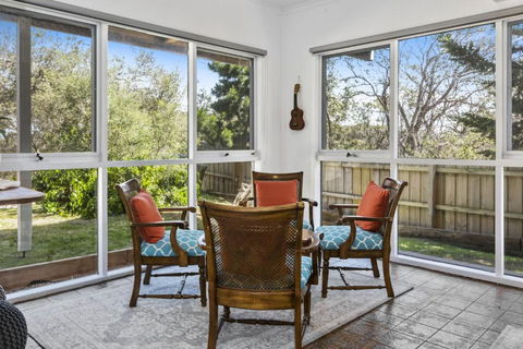 TREE TOPS VIEWS BLAIRGOWRIE - Phillip Island Accommodation 5