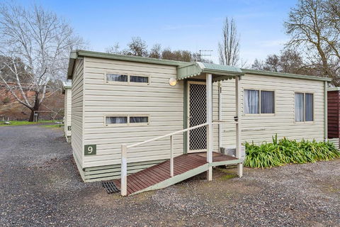Castlemaine Central Cabin & Van Park - Phillip Island Accommodation 3
