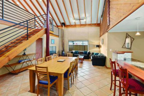 Swallows Nest - Phillip Island Accommodation 4