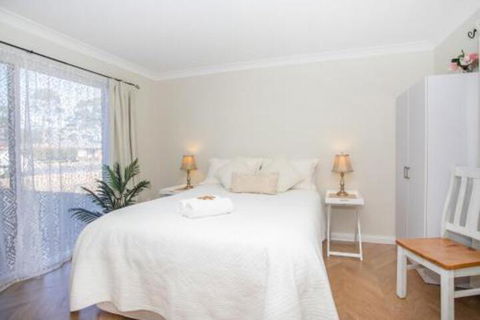 Macleay Street 23 Narrawallee - Phillip Island Accommodation 3