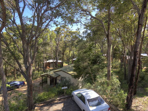 Gum Grove Chalets - Phillip Island Accommodation 5